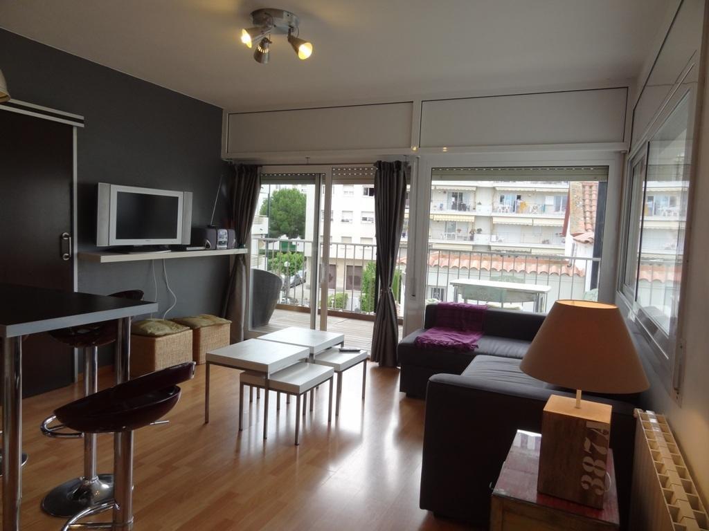 Ciruela Apart Apartment Sitges Ruang foto